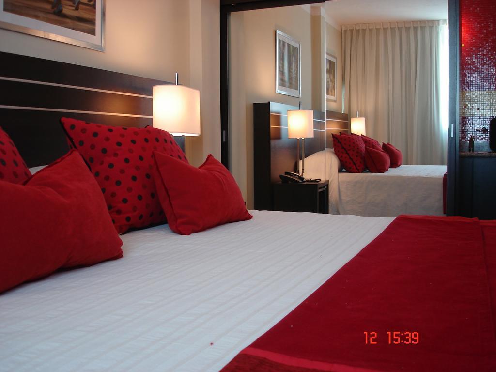 Zoom Apartments Hotel Cordoba Room photo